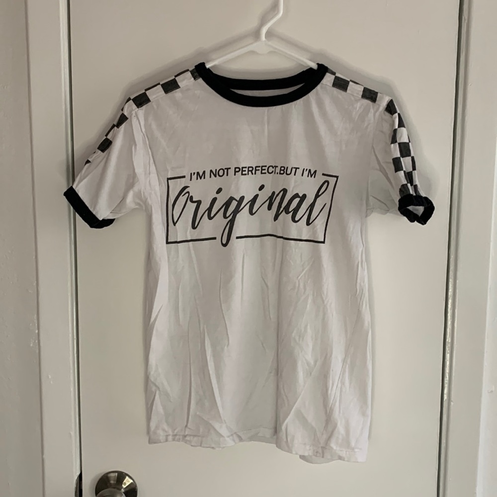 Cute shirt with checkered pattern on shoulders